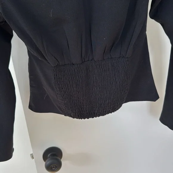 Abercrombie and Fitch Long Sleeve top in Black - Picture 4 of 4